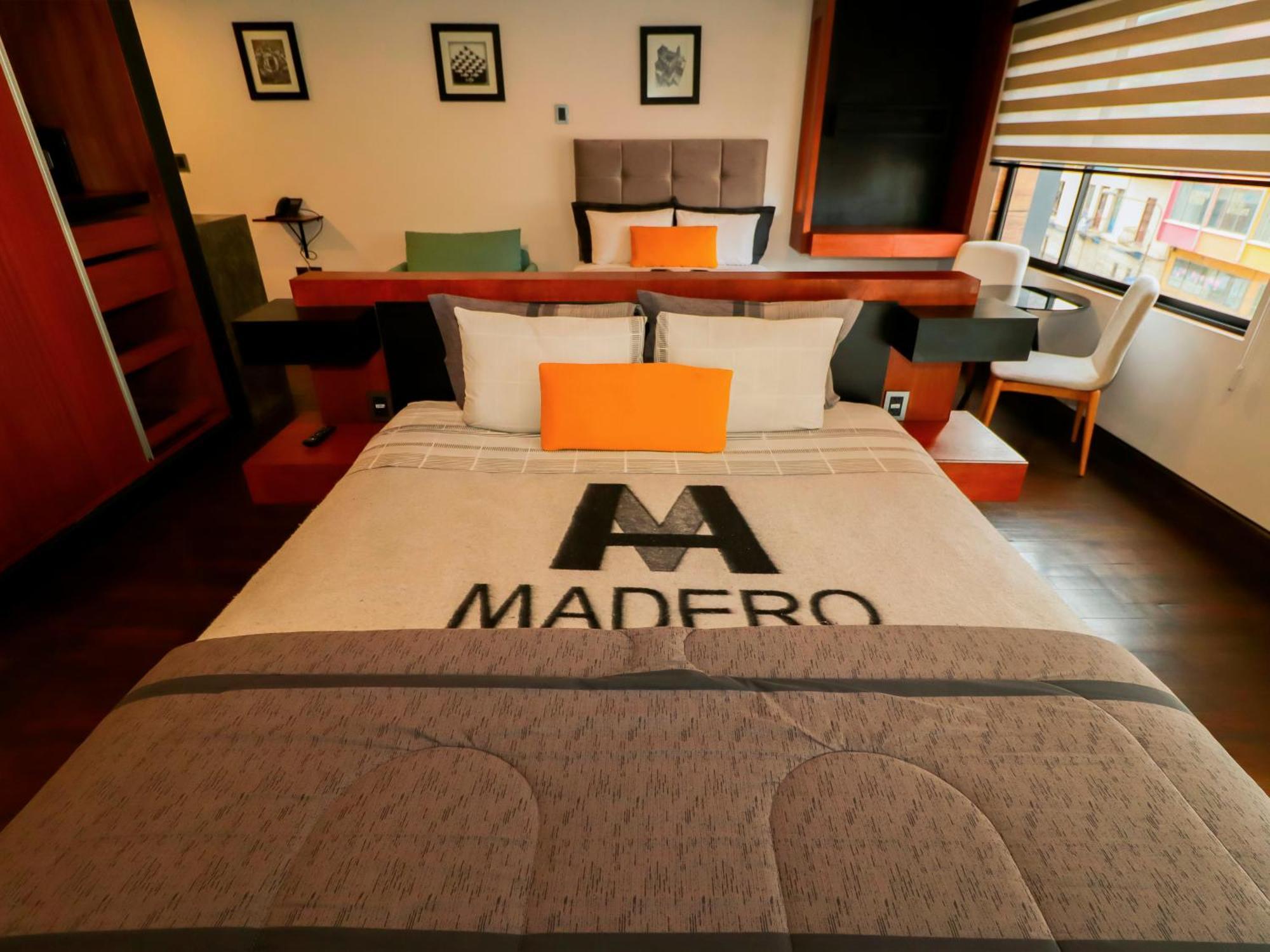 Madero & 4* La Paz
