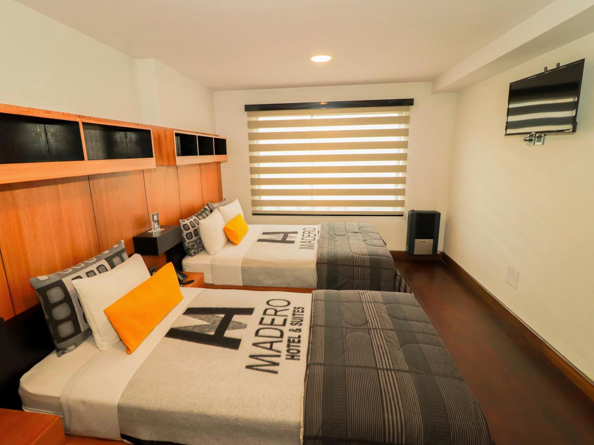 Hotel Madero & 4*